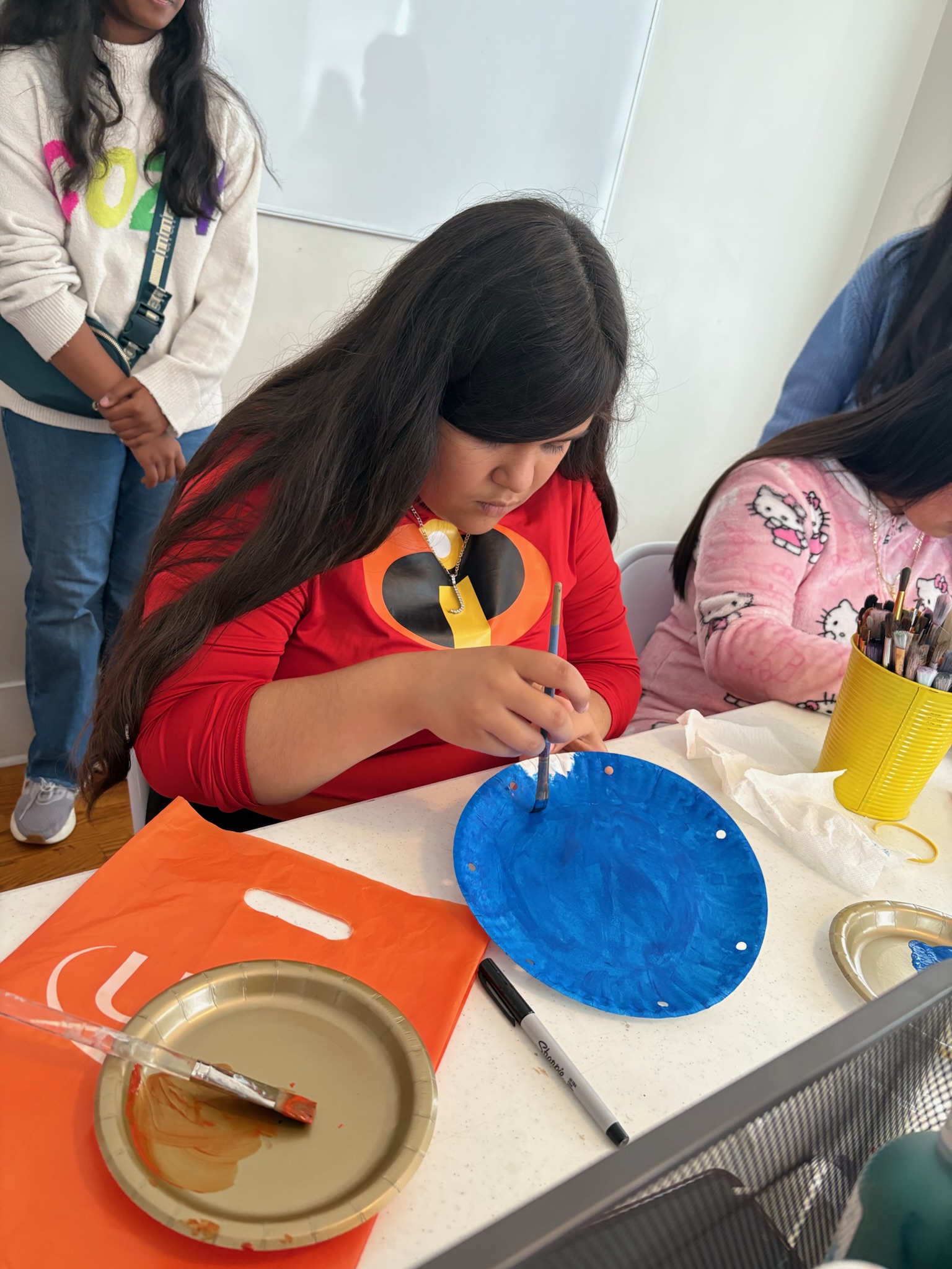 Halloween arts and crafts event photo 6