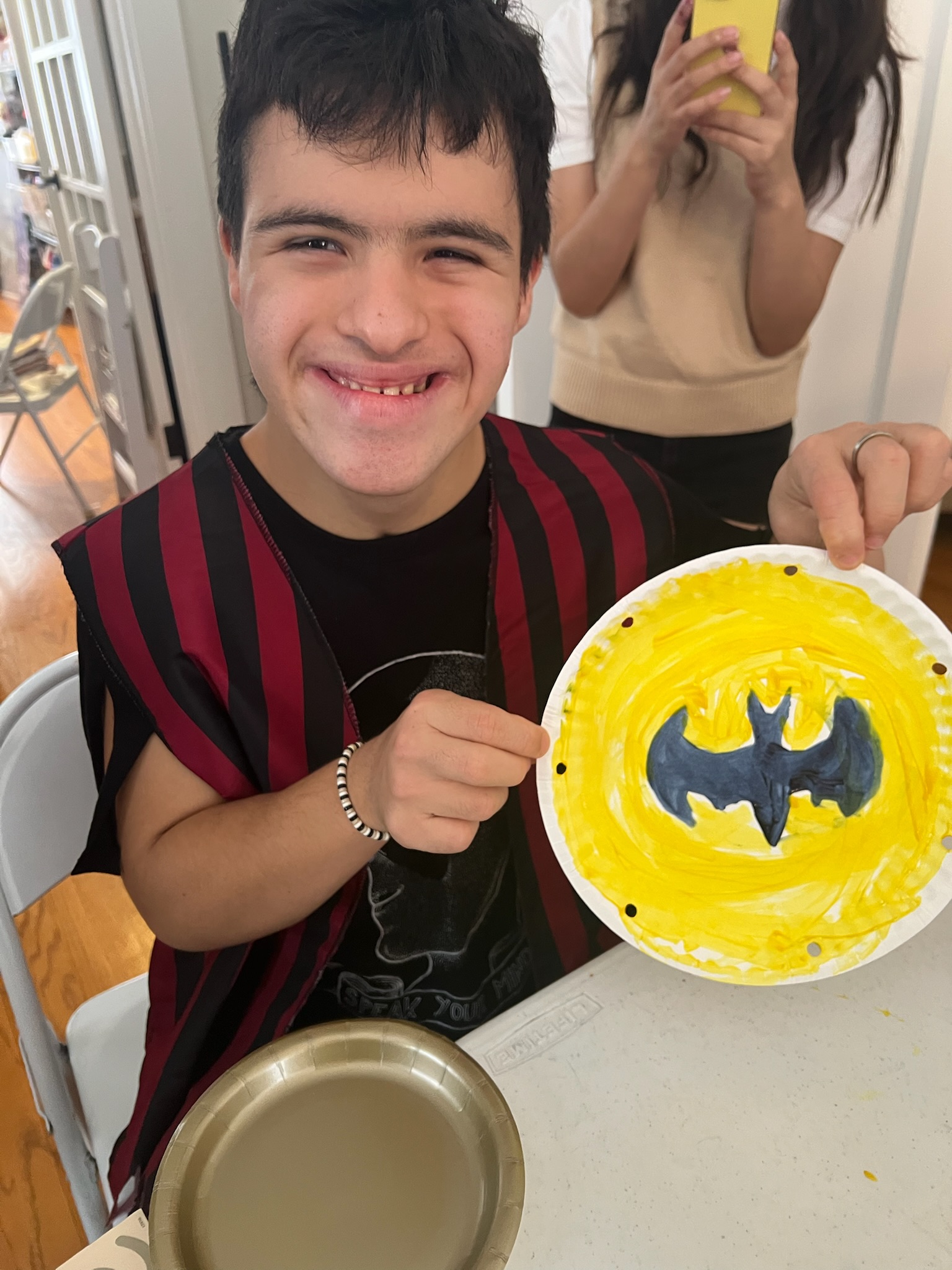 Halloween arts and crafts event photo 17